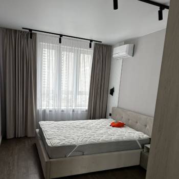 Сдается 2-х комнатная квартира, 65 м²