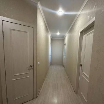 Сдается 1-комнатная квартира, 54 м²
