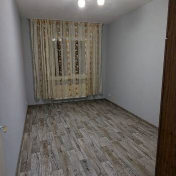 Сдается Многокомнатная квартира, 80 м²
