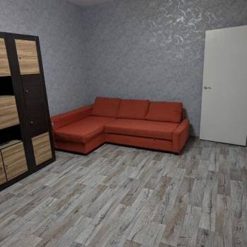Сдается Многокомнатная квартира, 80 м²