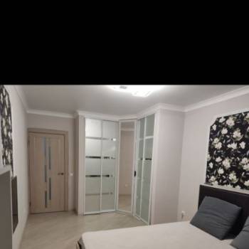 Сдается 1-комнатная квартира, 42 м²