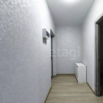 Продается 1-комнатная квартира, 35 м²