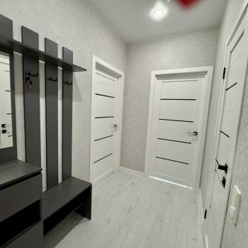 Продается 1-комнатная квартира, 37 м²