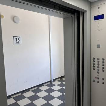 Продается 2-х комнатная квартира, 64,8 м²