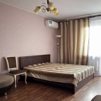 Продается 1-комнатная квартира, 54 м²
