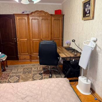 Продается Многокомнатная квартира, 93 м²