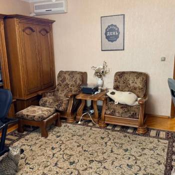 Продается Многокомнатная квартира, 93 м²