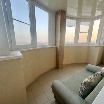 Сдается 1-комнатная квартира, 54 м²