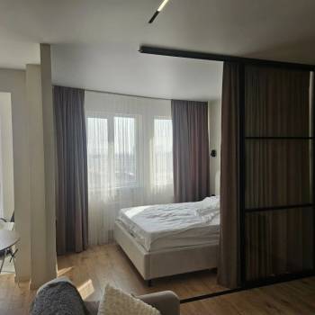 Продается 1-комнатная квартира, 39,7 м²