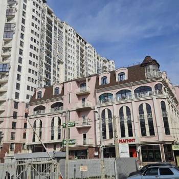 Продается 1-комнатная квартира, 39,7 м²