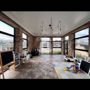 Продается Дом, 500 м²