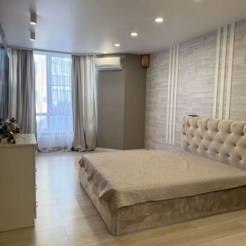 Продается 1-комнатная квартира, 51 м²