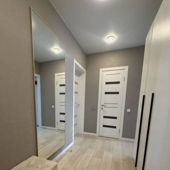 Продается 1-комнатная квартира, 51 м²