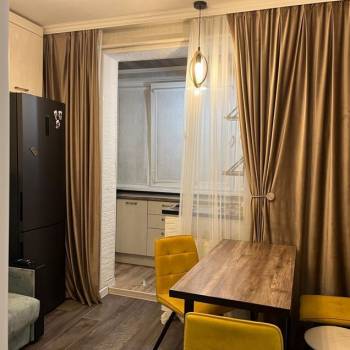 Сдается 1-комнатная квартира, 38 м²