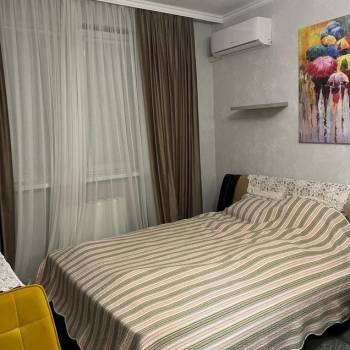 Сдается 1-комнатная квартира, 38 м²