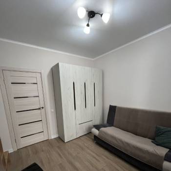 Сдается 1-комнатная квартира, 38 м²