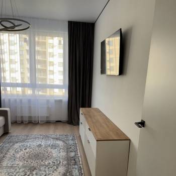 Сдается 2-х комнатная квартира, 60 м²
