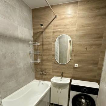 Сдается 2-х комнатная квартира, 61,5 м²