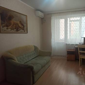 Продается 1-комнатная квартира, 38,8 м²