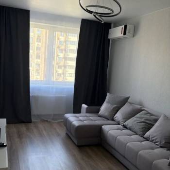 Сдается 1-комнатная квартира, 42,8 м²