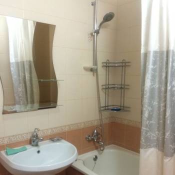 Сдается 1-комнатная квартира, 42 м²