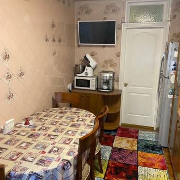 Продается Многокомнатная квартира, 86 м²