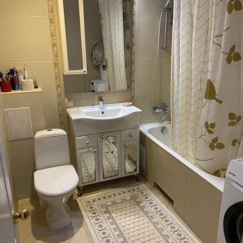Продается Многокомнатная квартира, 86 м²