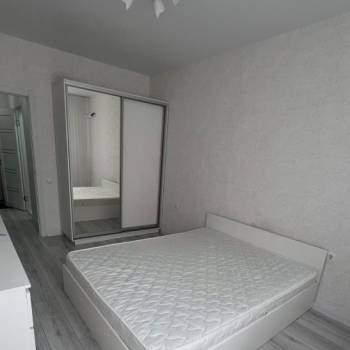 Сдается 1-комнатная квартира, 41 м²