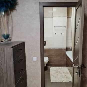 Сдается 2-х комнатная квартира, 60 м²