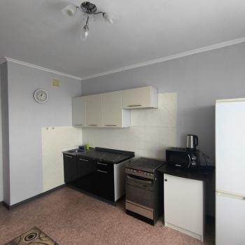 Сдается 1-комнатная квартира, 42 м²