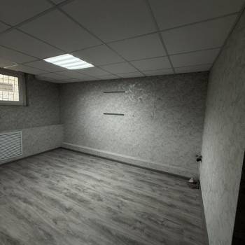Продается Нежилое помещение, 40 м²