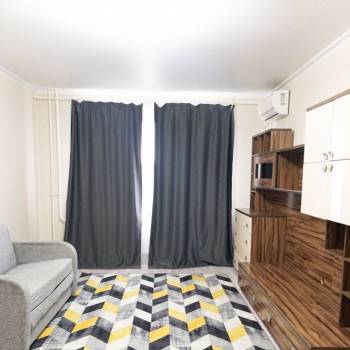 Сдается 1-комнатная квартира, 38 м²