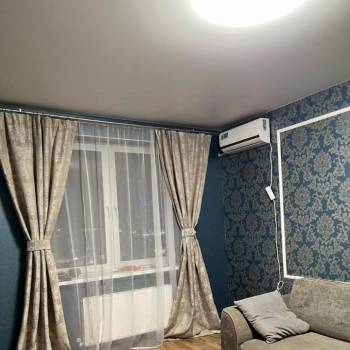 Продается 1-комнатная квартира, 39 м²