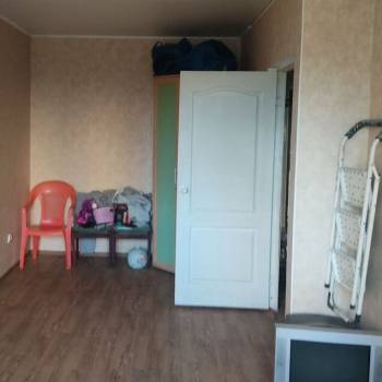 Продается 1-комнатная квартира, 37,4 м²