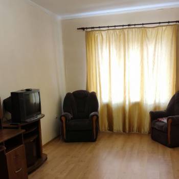 Сдается 1-комнатная квартира, 38 м²