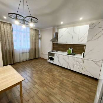Сдается 1-комнатная квартира, 43 м²