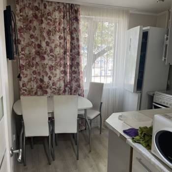 Сдается 1-комнатная квартира, 32 м²
