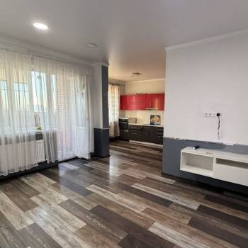 Продается 3-х комнатная квартира, 74 м²
