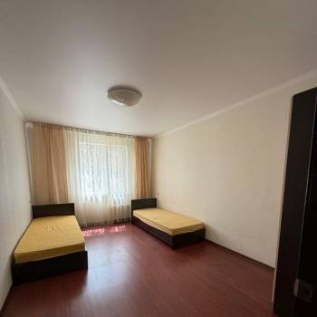Сдается Многокомнатная квартира, 76 м²