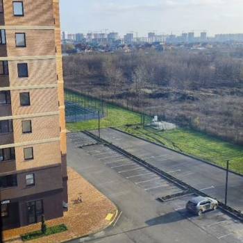 Продается 1-комнатная квартира, 36 м²