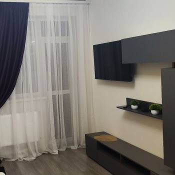 Продается 1-комнатная квартира, 36 м²