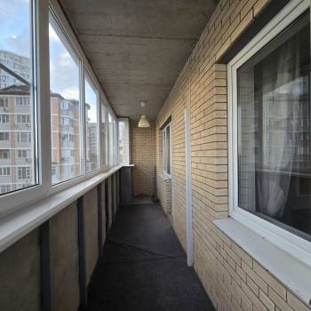 Продается 1-комнатная квартира, 45 м²