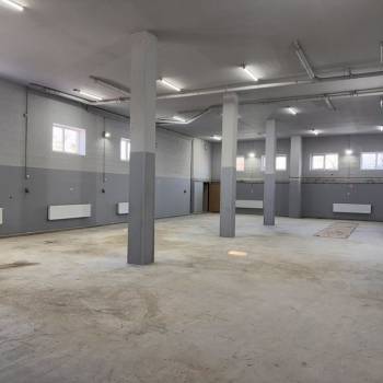 Сдается Нежилое помещение, 520 м²