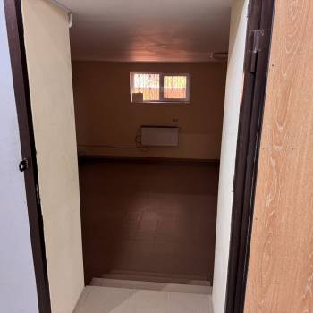 Сдается Нежилое помещение, 520 м²