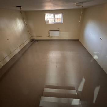 Сдается Нежилое помещение, 520 м²