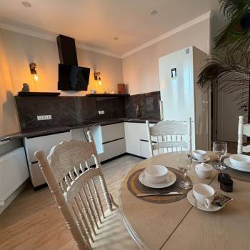 Продается 1-комнатная квартира, 40 м²