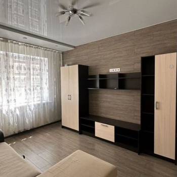 Сдается 1-комнатная квартира, 38 м²