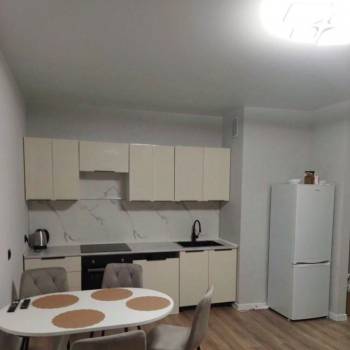 Сдается 2-х комнатная квартира, 59 м²