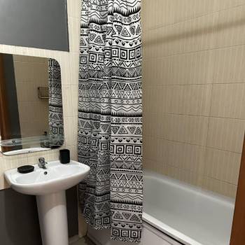 Продается 1-комнатная квартира, 40 м²