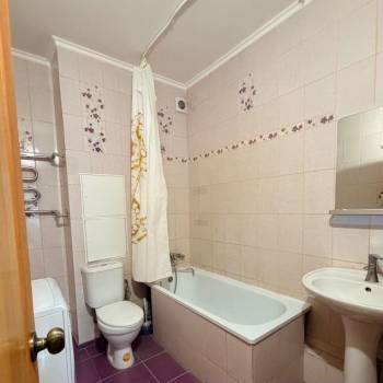 Сдается 1-комнатная квартира, 40 м²